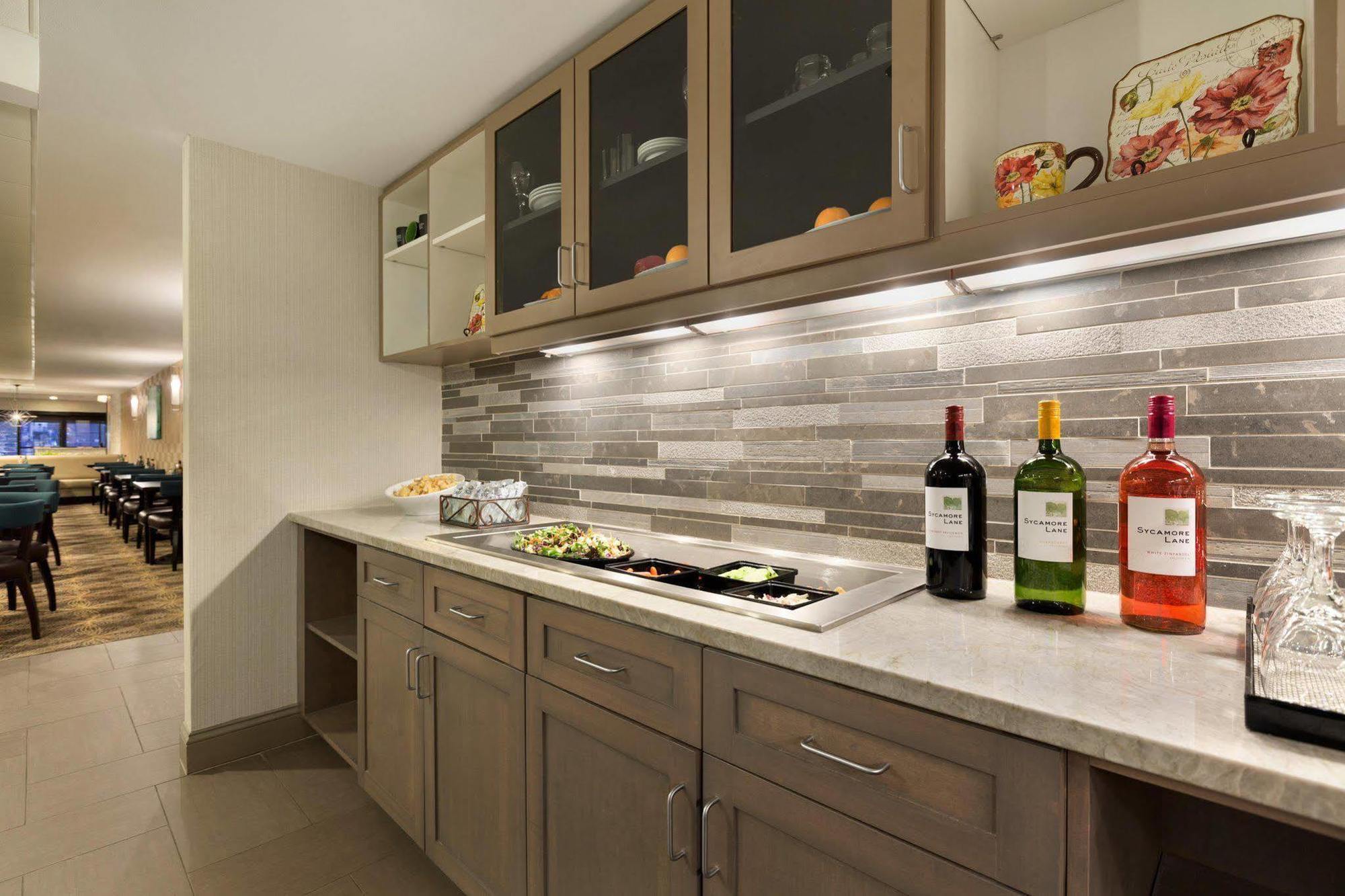Homewood Suites By Hilton Hartford Downtown Ngoại thất bức ảnh